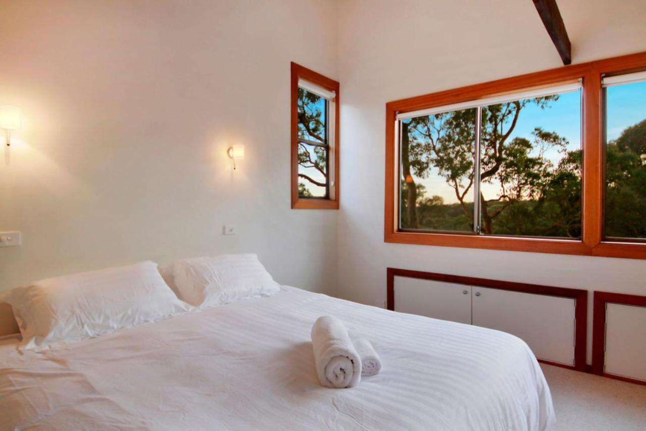 Sydney View Villa Woodford Exterior photo
